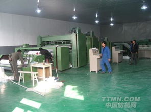 常熟市陽碩無紡設(shè)備 YYZ-ZS型粘膠布生產(chǎn)線產(chǎn)品中心 高效粘塵布生產(chǎn)的先進(jìn)解決方案